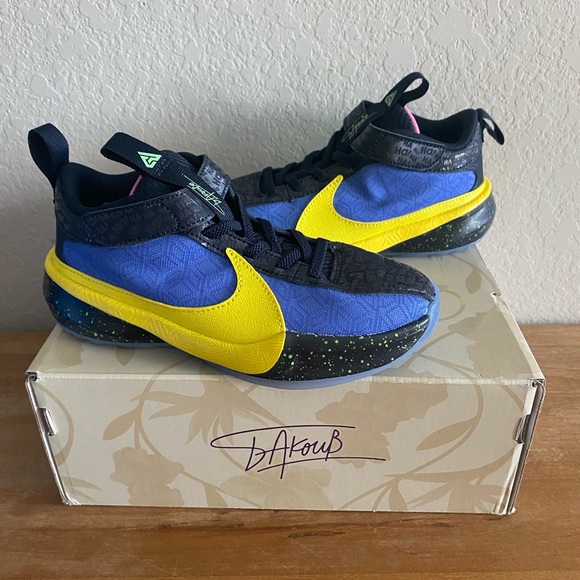 NWB Nike 5 Joker Preschool Kids Little Boy Basketball Shoe Multi Color 13c 13 - Picture 8 of 12